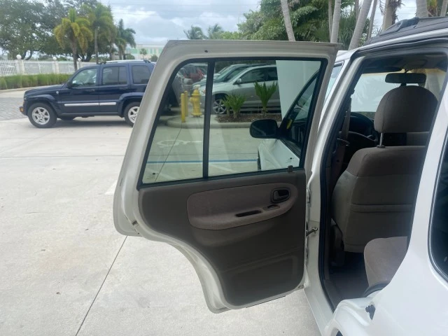 2002 Kia Sportage - Image 14 of 21