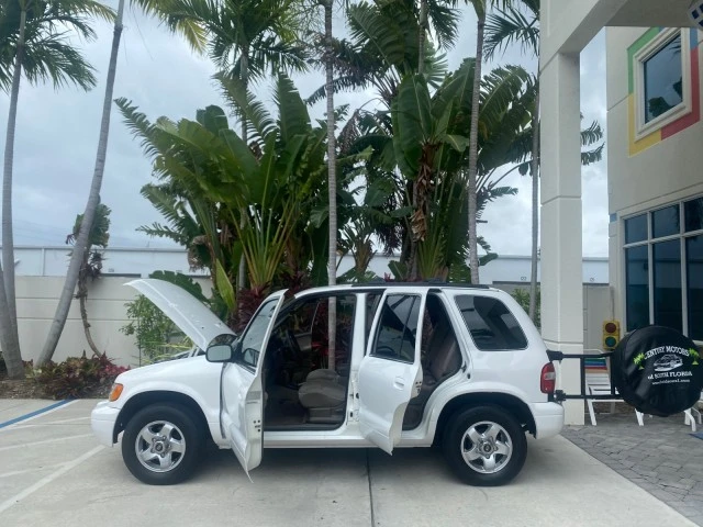 2002 Kia Sportage - Image 9 of 21