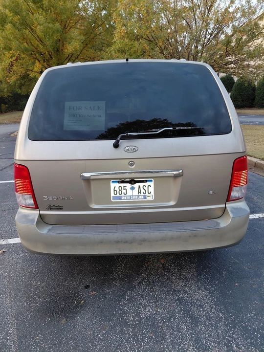 2002 Kia Carnival - Image 5 of 20