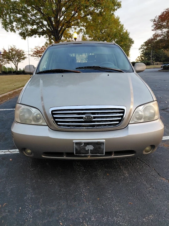 2002 Kia Carnival - Image 2 of 20