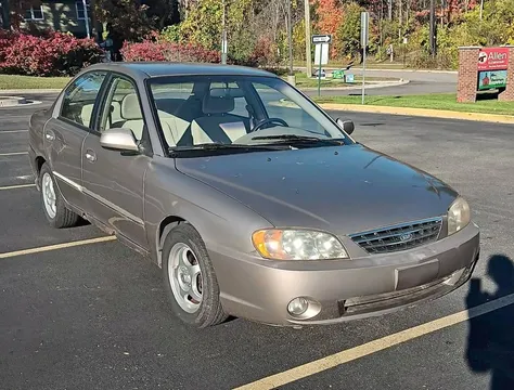 2002 Kia Spectra LS