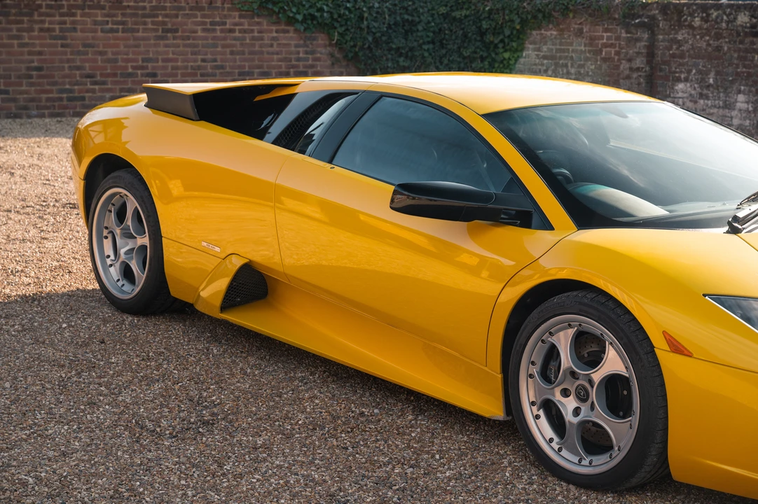 2002 Lamborghini Murcielago - Image 18 of 31