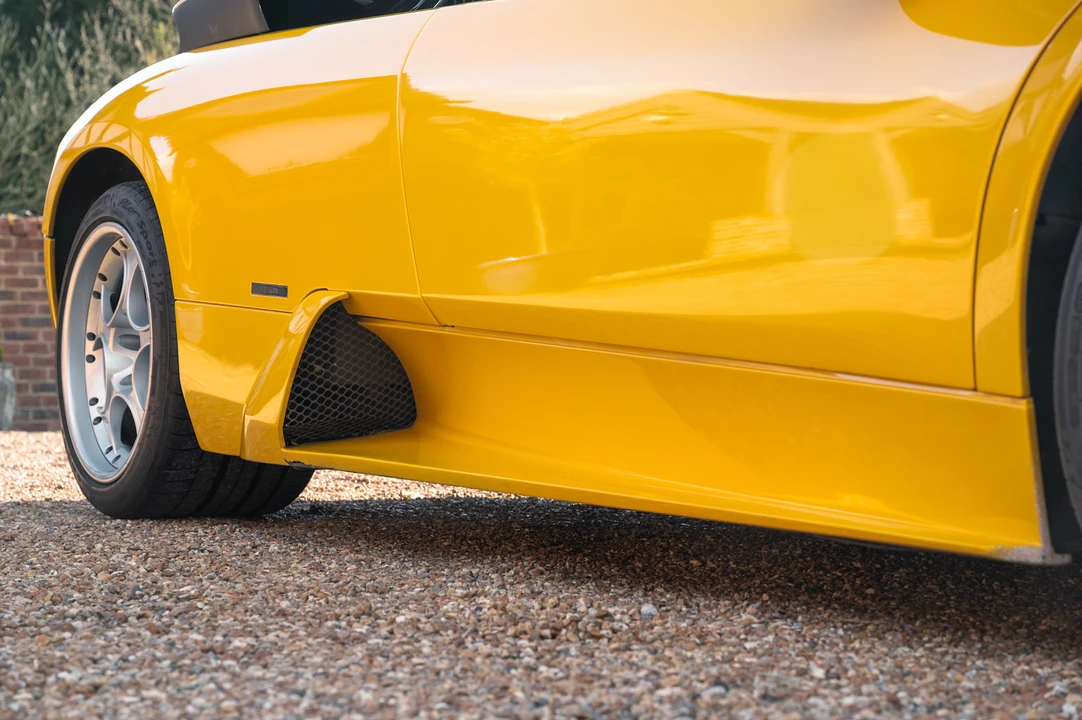 2002 Lamborghini Murcielago - Image 27 of 31