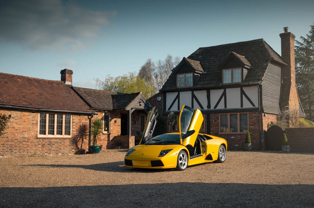 2002 Lamborghini Murcielago - Image 13 of 31