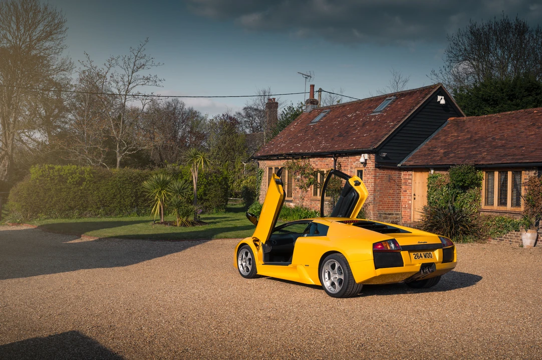 2002 Lamborghini Murcielago - Image 15 of 31