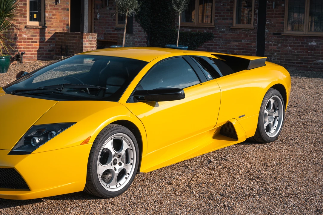2002 Lamborghini Murcielago - Image 17 of 31