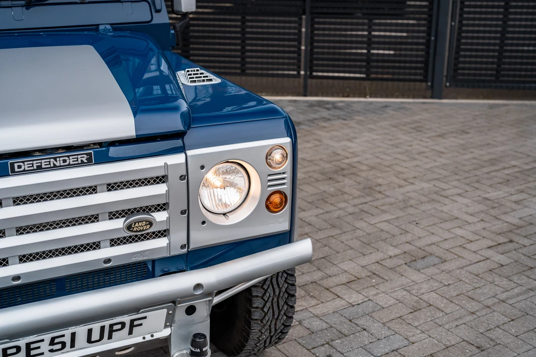 2002 Land Rover Defender 90 - Image 24 of 31