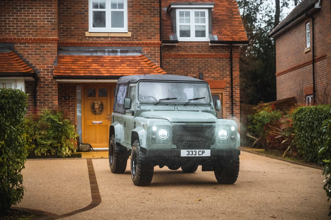 2002 Land Rover Defender 90 - Image 28 of 31