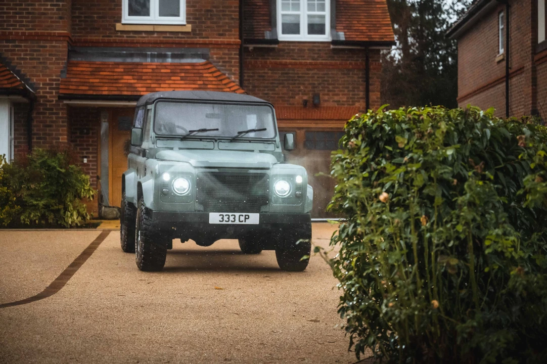 2002 Land Rover Defender 90 - Image 29 of 31