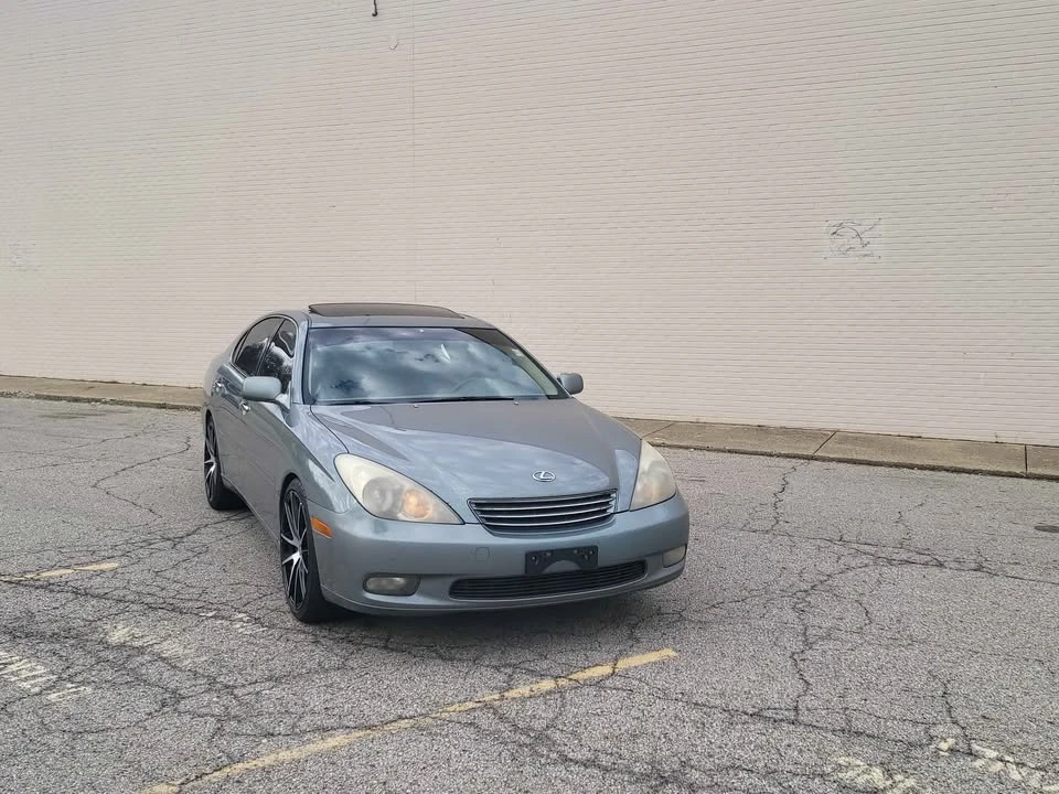 2002 Lexus SC430 - Image 3 of 8