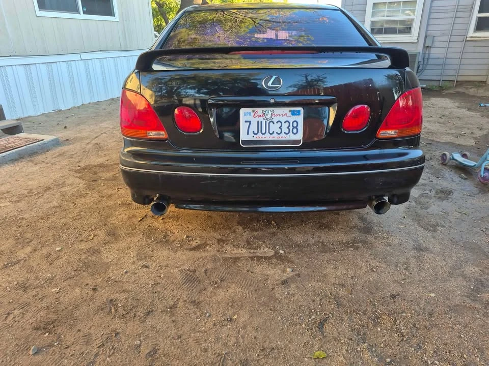 2002 Lexus GS 2nd Gen - Image 2 of 6
