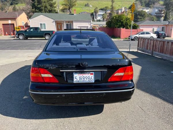 2002 Lexus LS 3rd Gen - Image 5 of 21