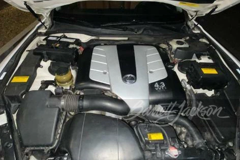 2002 Lexus SC430 - Image 2 of 5