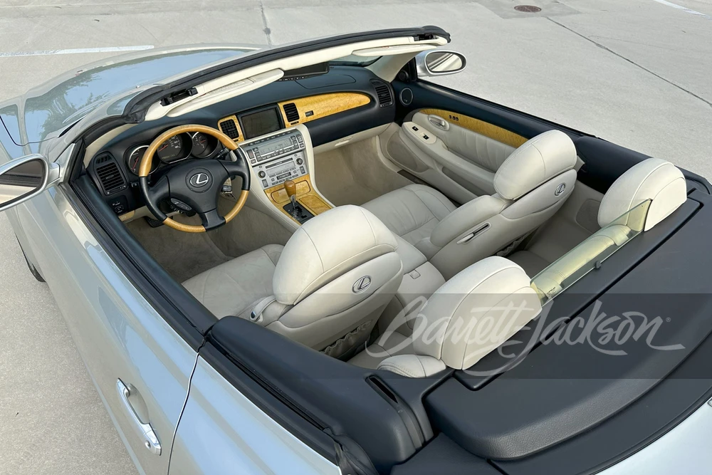 2002 Lexus SC430 - Image 3 of 14