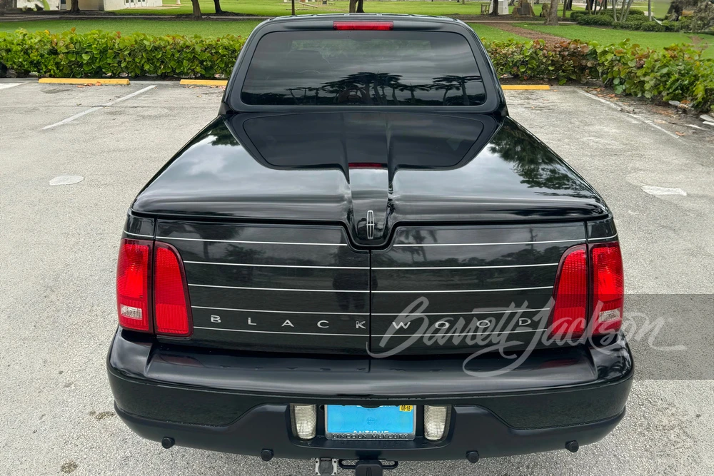 2002 Lincoln Blackwood - Image 8 of 12