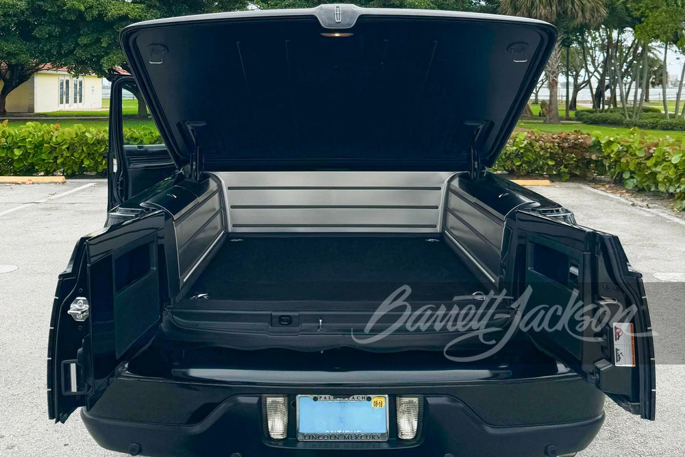 2002 Lincoln Blackwood - Image 11 of 12