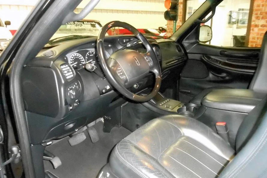 2002 Lincoln Blackwood - Image 3 of 4