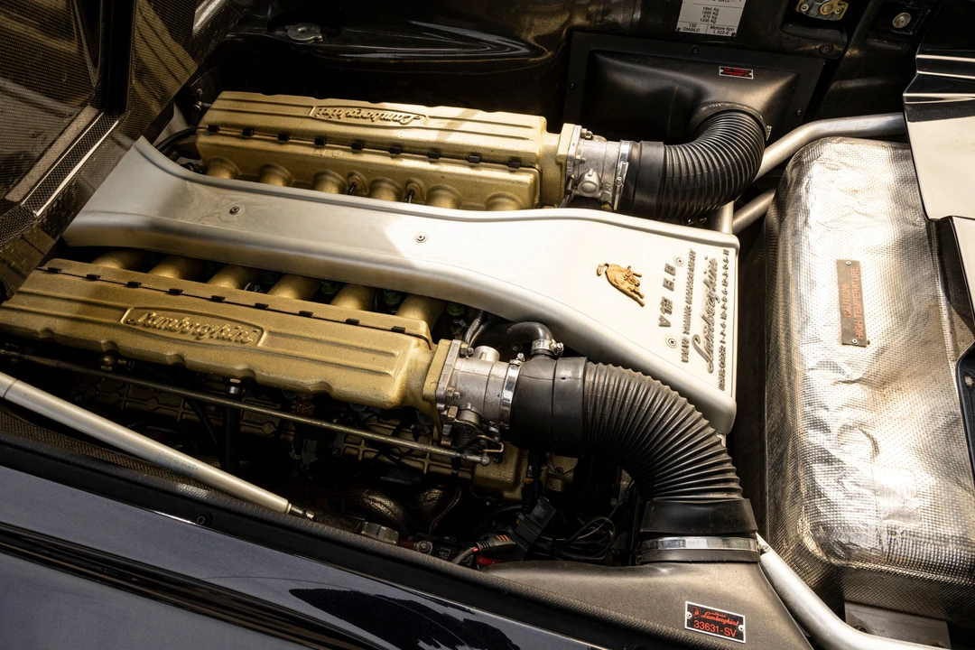 2002 Lamborghini Diablo VT - Image 22 of 31