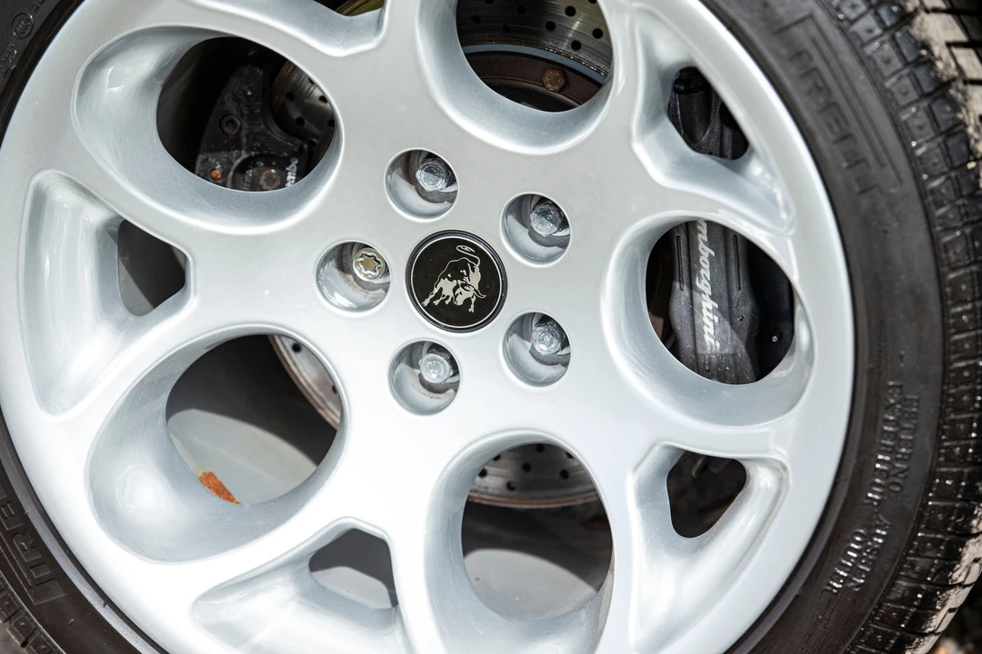 2002 Lamborghini Diablo VT - Image 13 of 31