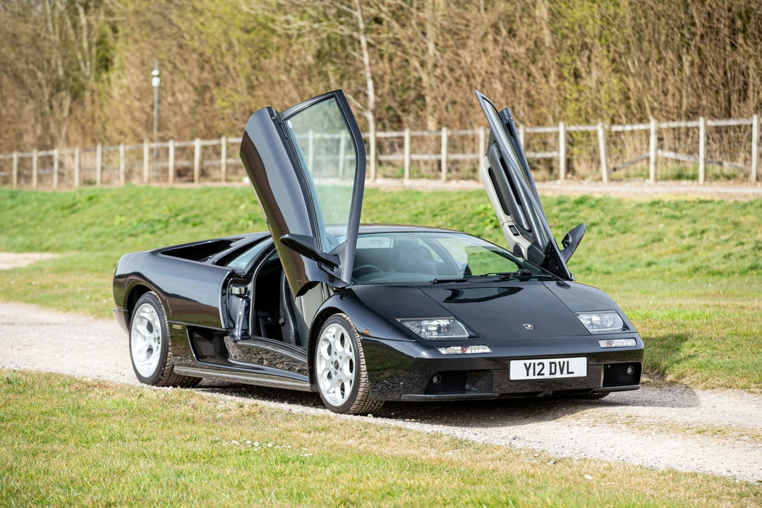 2002 Lamborghini Diablo VT - Image 14 of 31