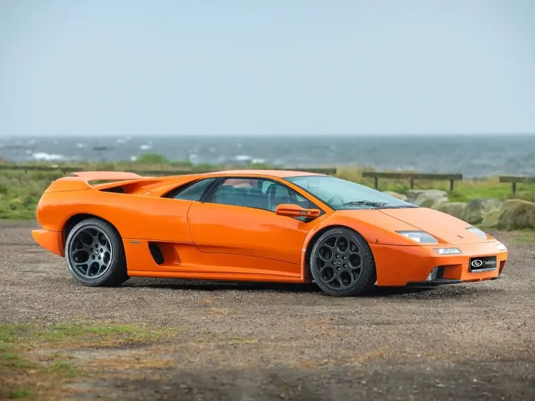 2002 Lamborghini Diablo VT - Image 2 of 31