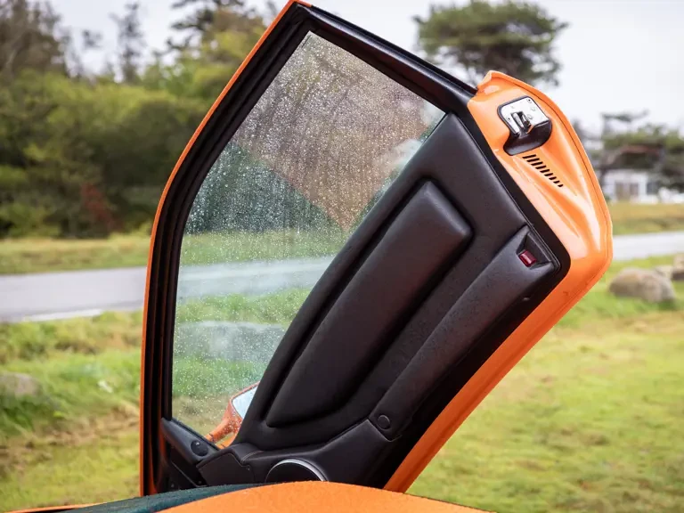 2002 Lamborghini Diablo VT - Image 21 of 31