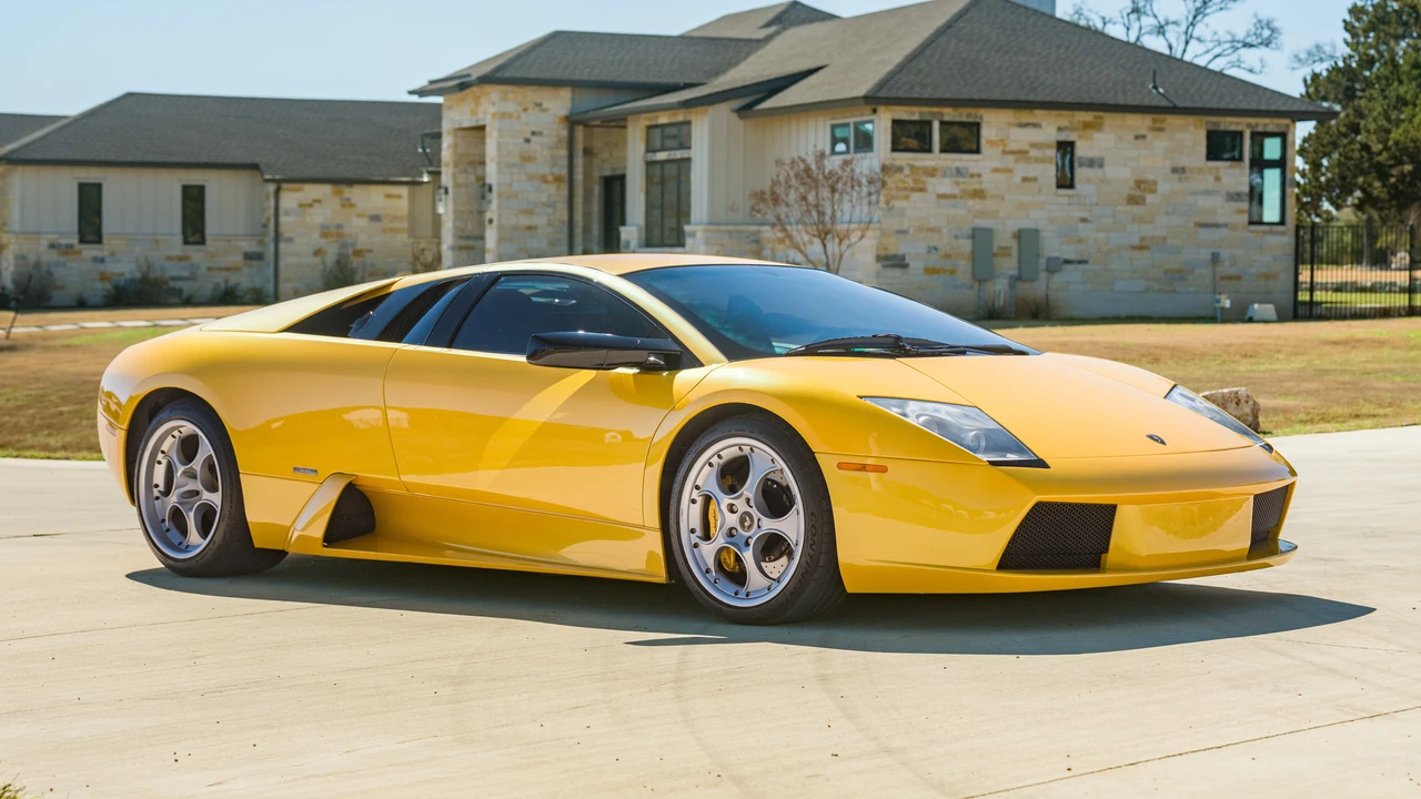 2002 Lamborghini Murcielago - Image 3 of 31