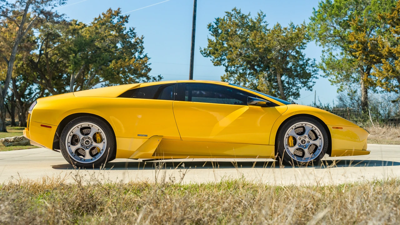 2002 Lamborghini Murcielago - Image 4 of 31