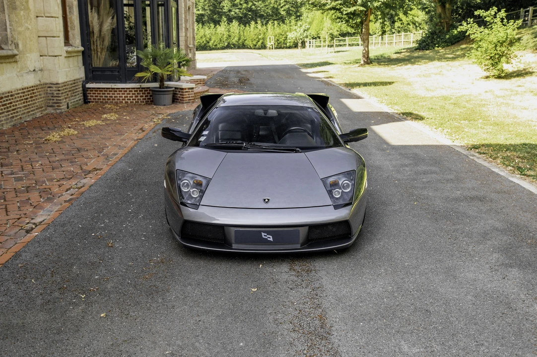 2002 Lamborghini Murcielago - Image 11 of 31