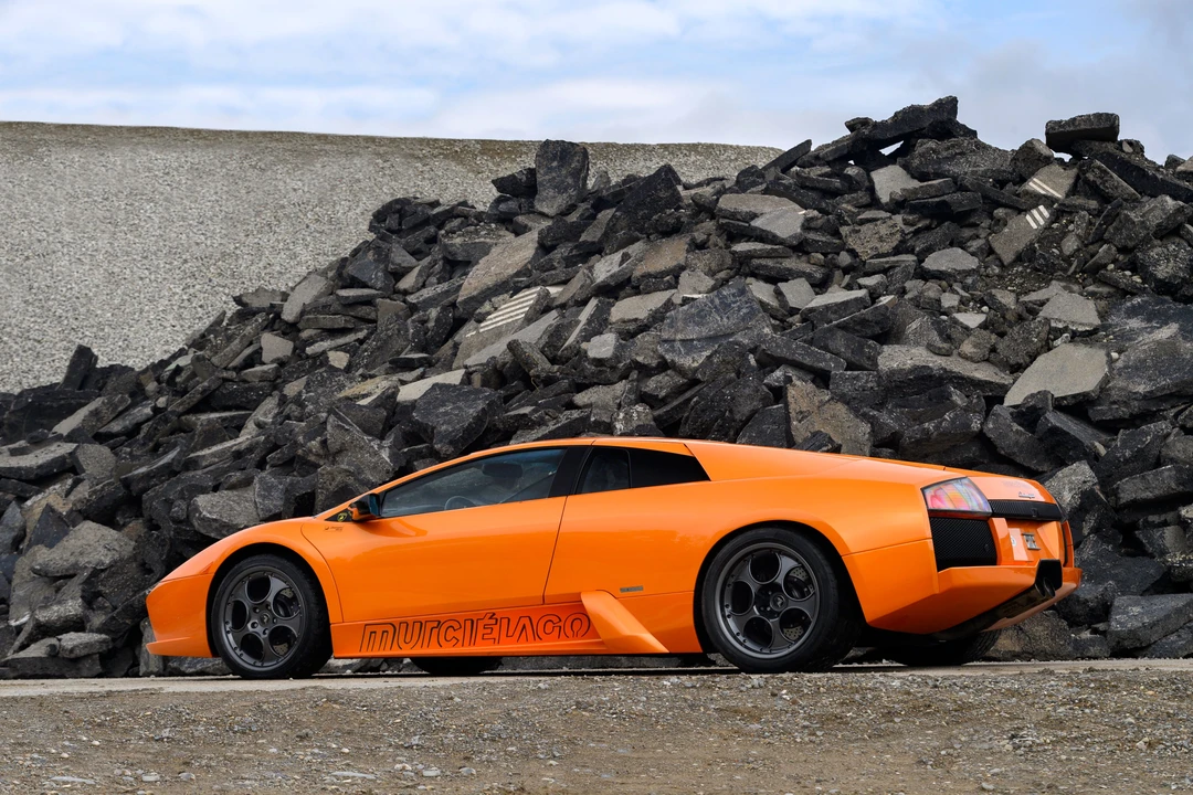 2002 Lamborghini Murcielago - Image 11 of 31