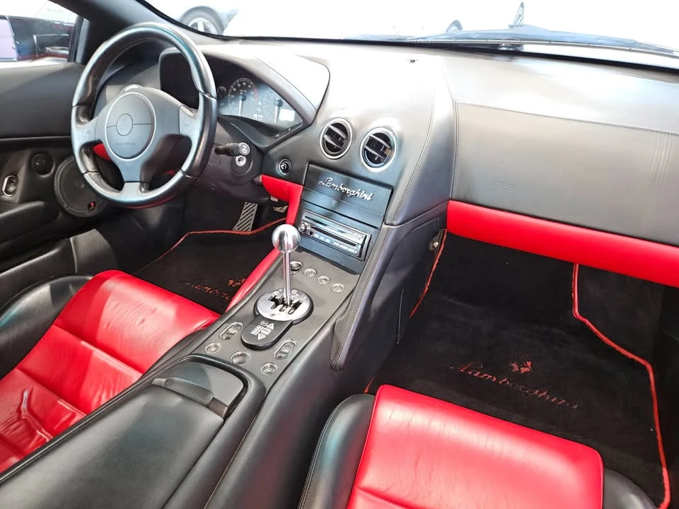 2002 Lamborghini Murcielago - Image 9 of 16
