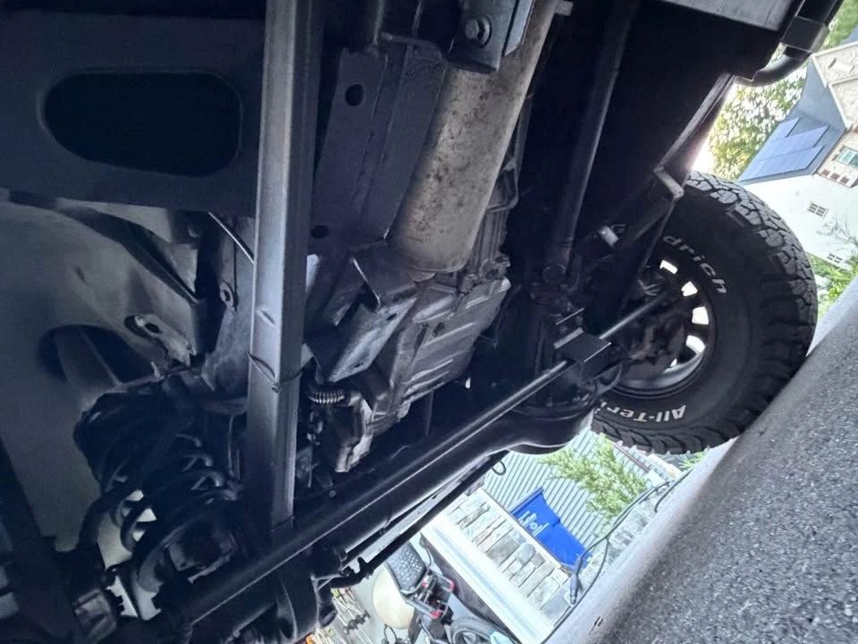 2002 Land Rover Defender 110 - Image 17 of 20