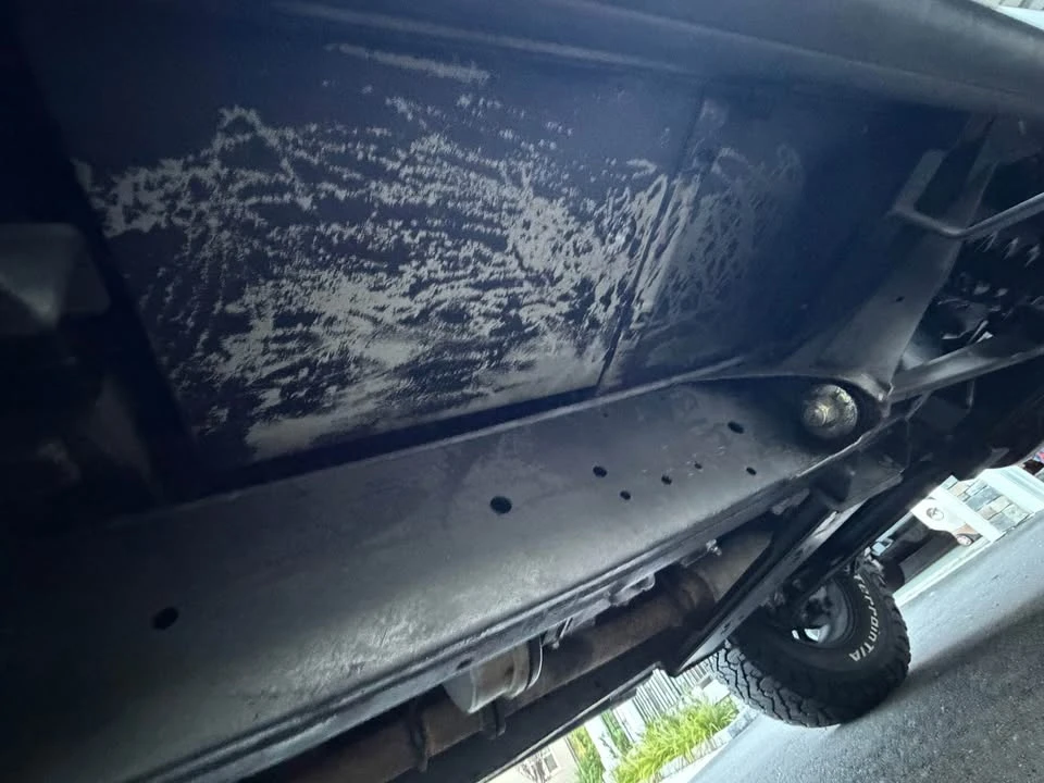 2002 Land Rover Defender 110 - Image 18 of 20