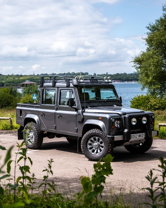 2002 Land Rover Defender 110 - Image 27 of 31