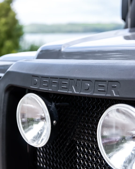 2002 Land Rover Defender 110 - Image 30 of 31