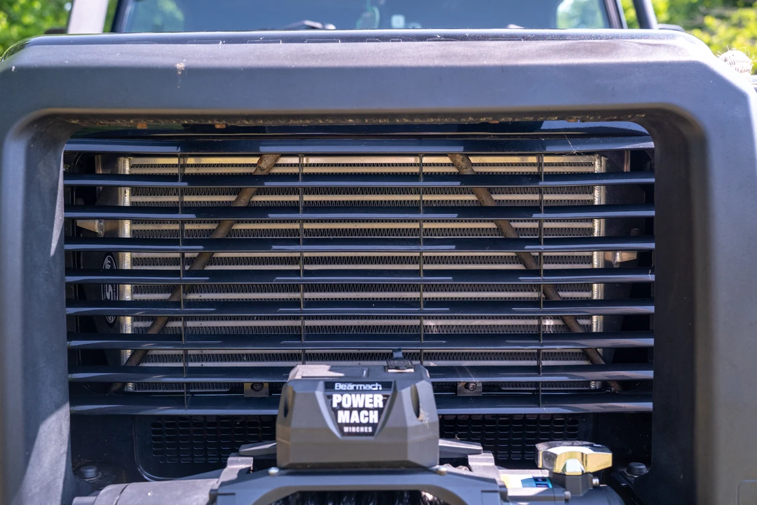 2002 Land Rover Defender 110 - Image 24 of 31
