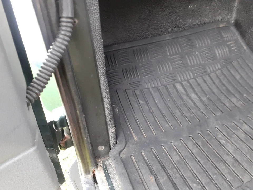 2002 Land Rover Defender 90 - Image 22 of 30