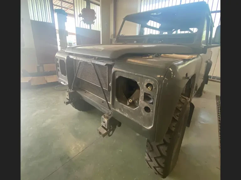 2002 Land Rover Defender 90 - Image 21 of 31