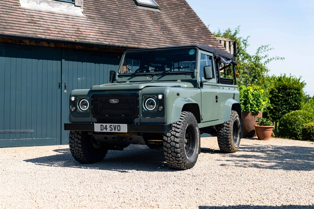 2002 Land Rover Defender 90 - Image 30 of 31