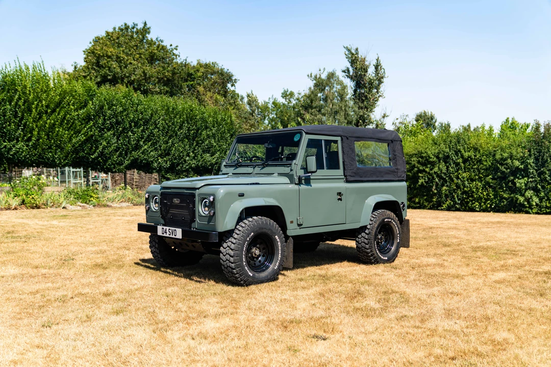 2002 Land Rover Defender 90 - Image 27 of 31