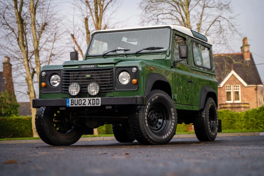2002 Land Rover Defender 90 - Image 19 of 31