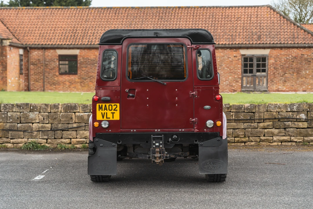 2002 Land Rover Defender 90 - Image 5 of 31