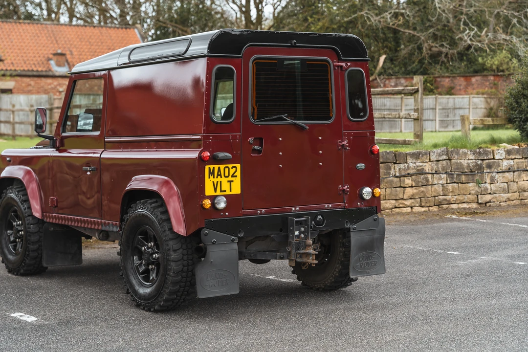 2002 Land Rover Defender 90 - Image 23 of 31
