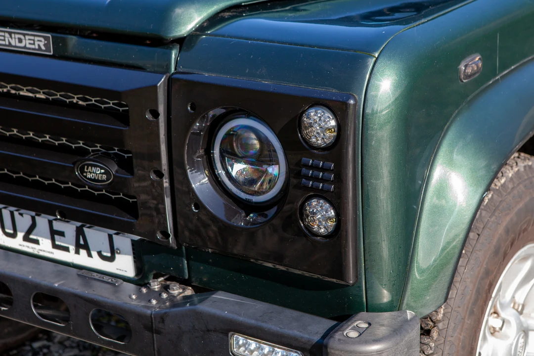 2002 Land Rover Defender 90 - Image 21 of 31