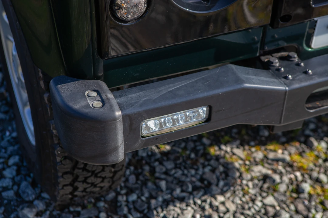 2002 Land Rover Defender 90 - Image 28 of 31