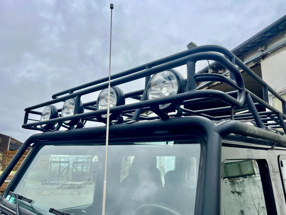 2002 Land Rover Defender 90 - Image 22 of 31