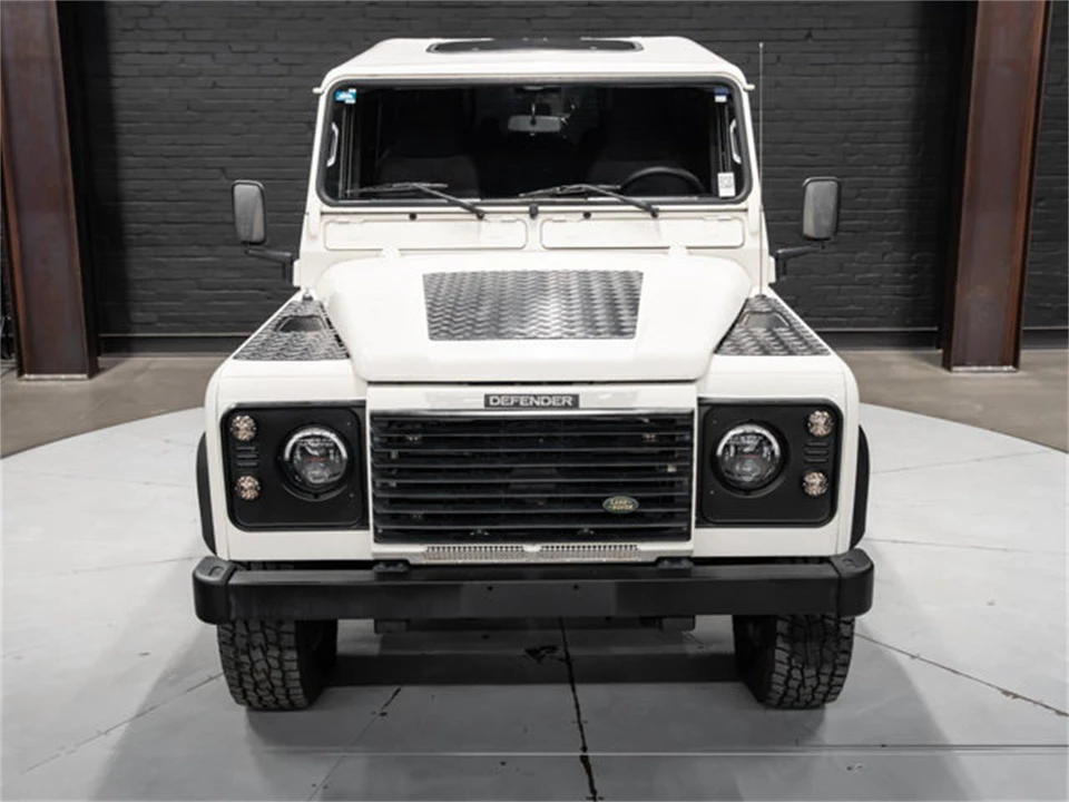 2002 Land Rover Defender - Image 29 of 31