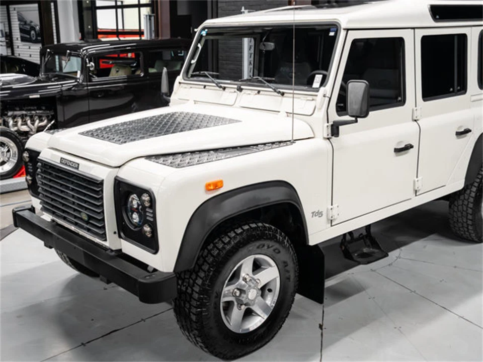2002 Land Rover Defender - Image 30 of 31