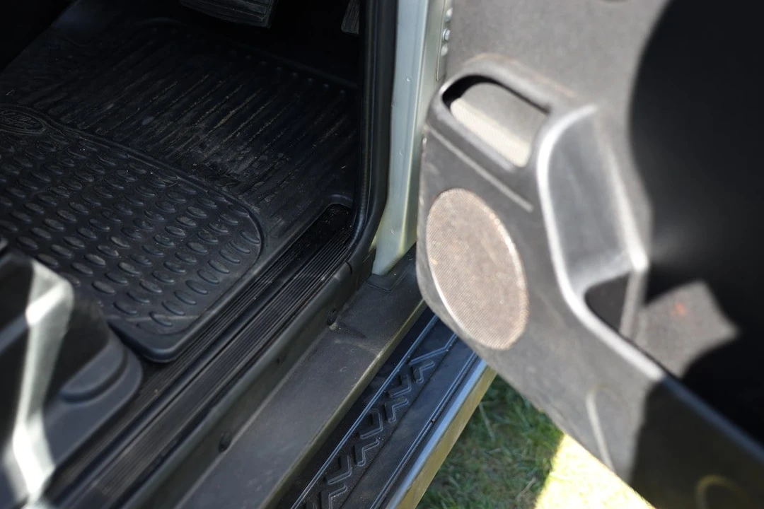 2002 Land Rover Discovery 2nd Gen - Image 23 of 30