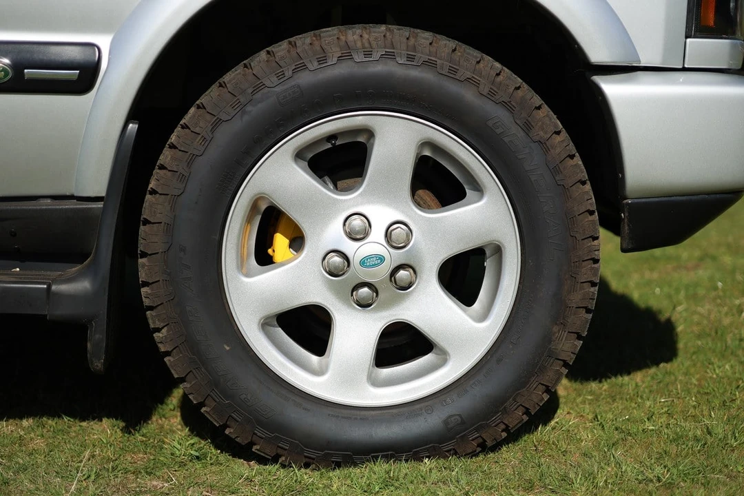 2002 Land Rover Discovery 2nd Gen - Image 18 of 30